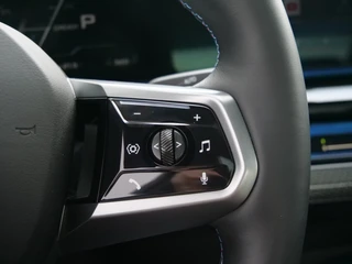 BMW i5 – thumbnail 18