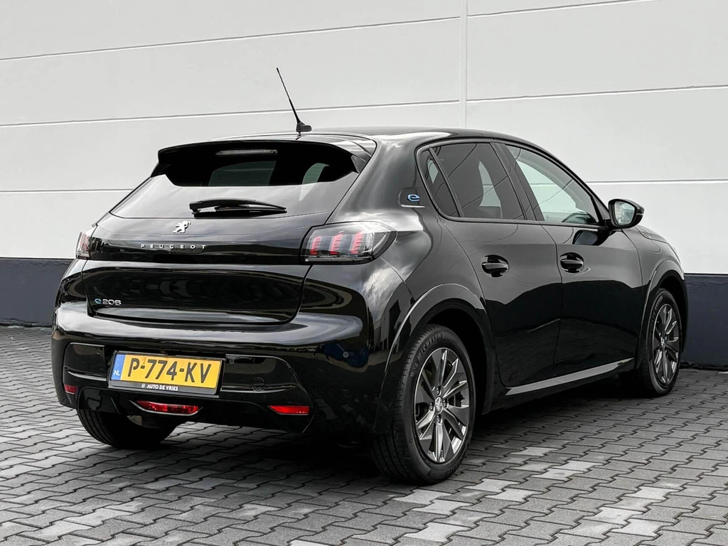 Peugeot e-208 – foto 9