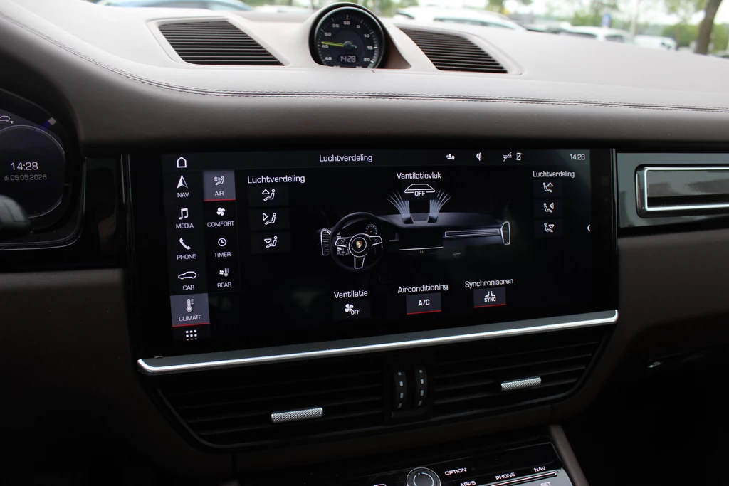 Porsche Cayenne – foto 27