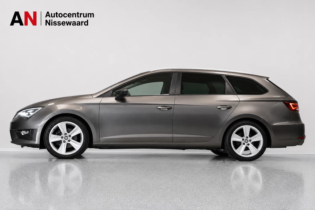 SEAT Leon – foto 2