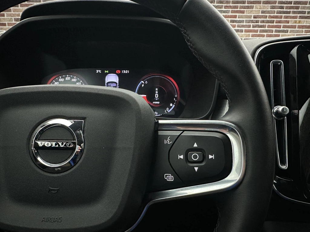 Volvo XC40 – foto 23