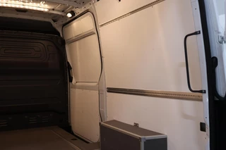 Mercedes-Benz Sprinter – thumbnail 32