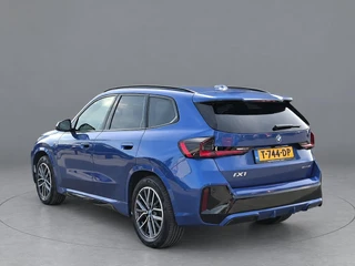 BMW iX1 – thumbnail 3