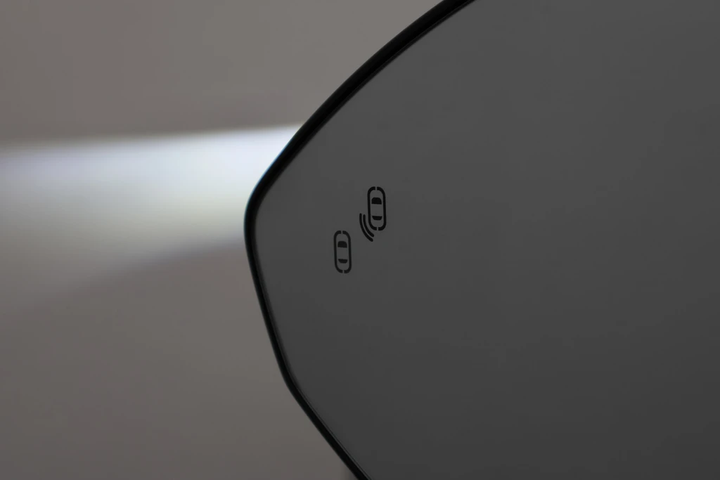 Lynk & Co 08 – foto 32