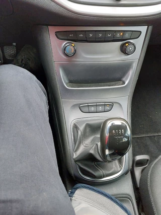 Opel Astra – thumbnail 8