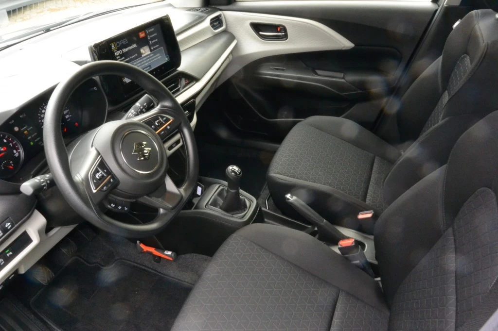 Suzuki Swift – foto 18