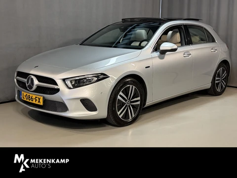 Mercedes-Benz A-klasse 250 e Business Solution Luxury Limited 17"/Panoramadak/Leder + memory/Stoelverwarming/Camera/Dodehoek/Keyless/Matrix LED