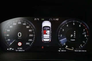 Volvo XC40 – thumbnail 17