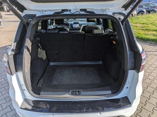 Ford Kuga – thumbnail 17