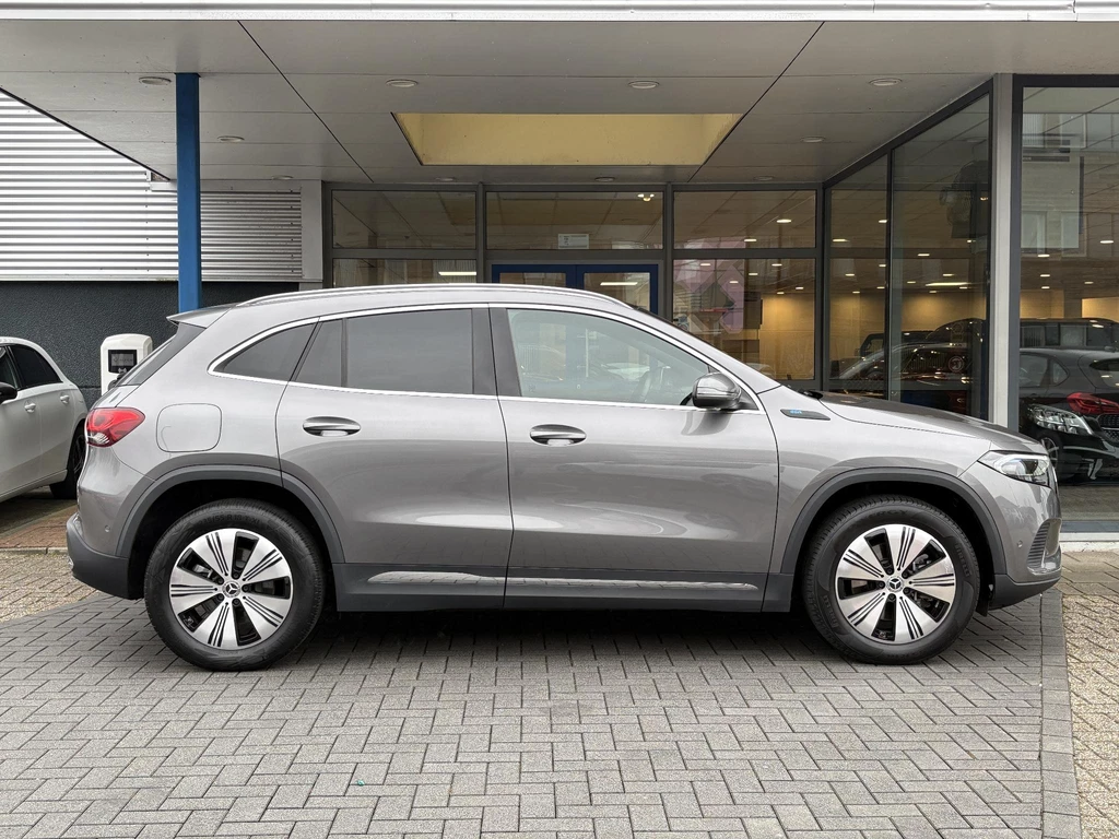 Mercedes-Benz EQA – foto 6