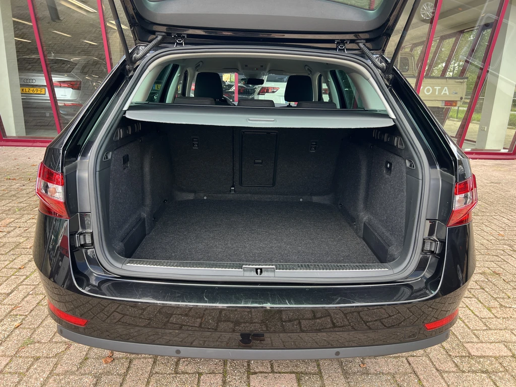 Škoda Superb – foto 41