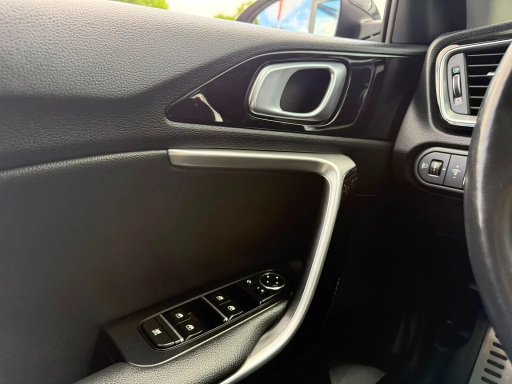Kia XCeed – foto 23