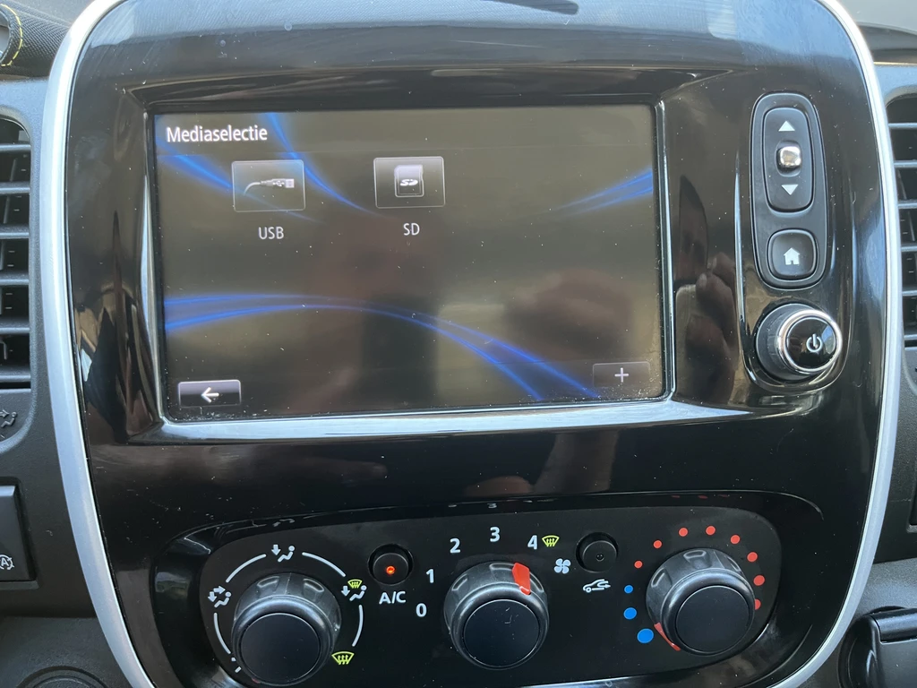 Renault Trafic – foto 33