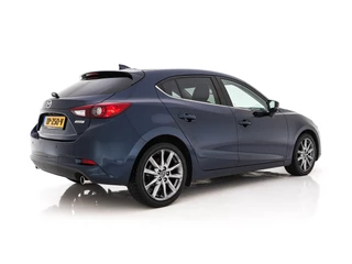 Mazda 3 – thumbnail 4