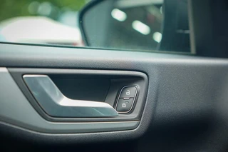 Ford Kuga – thumbnail 30
