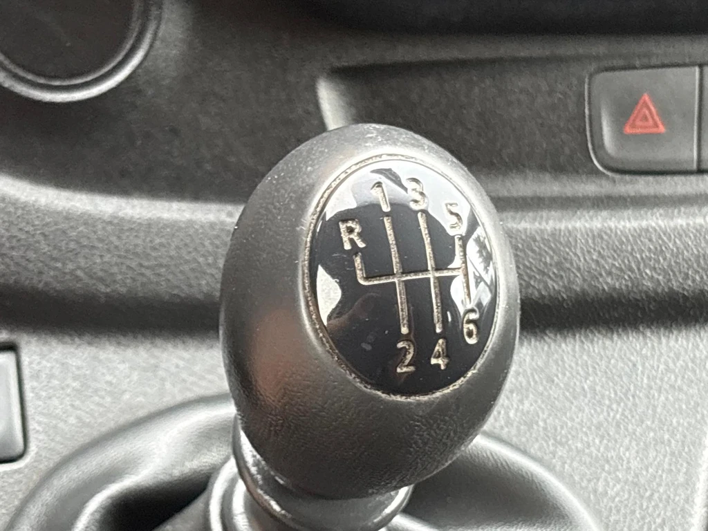 Renault Trafic – foto 21