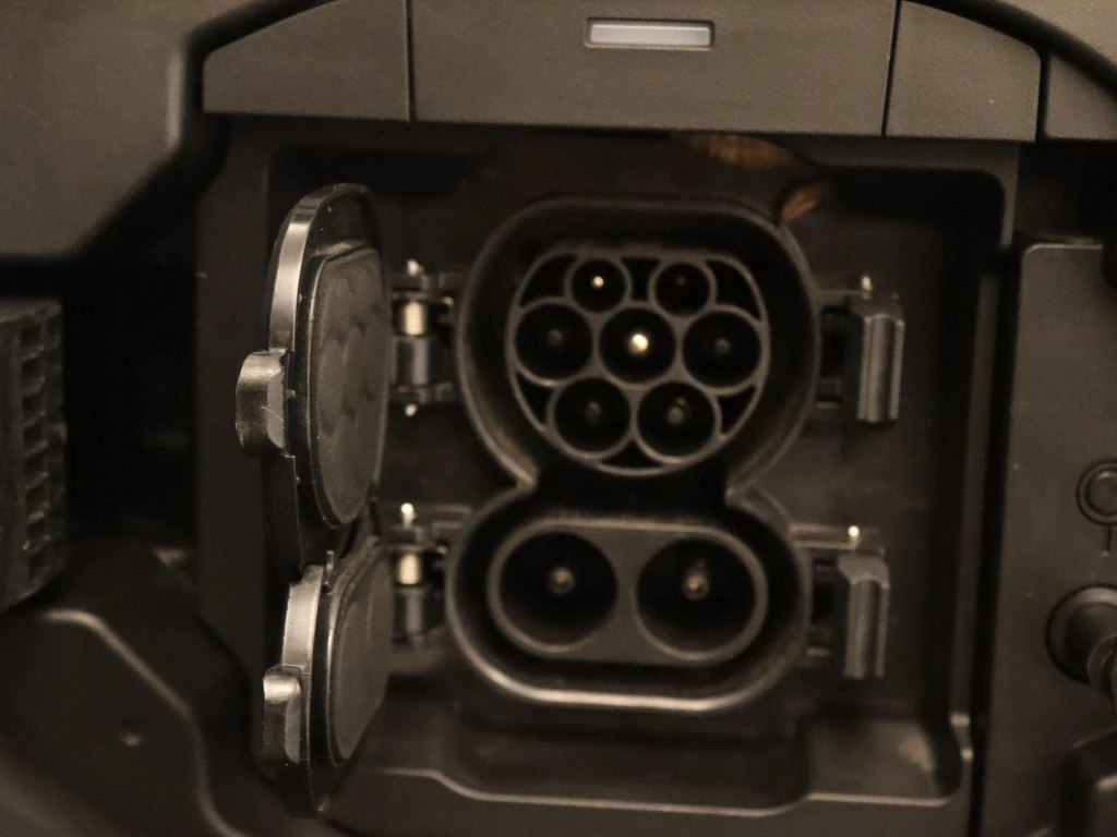 Toyota bZ4X – foto 13