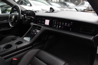 Porsche Taycan – thumbnail 16
