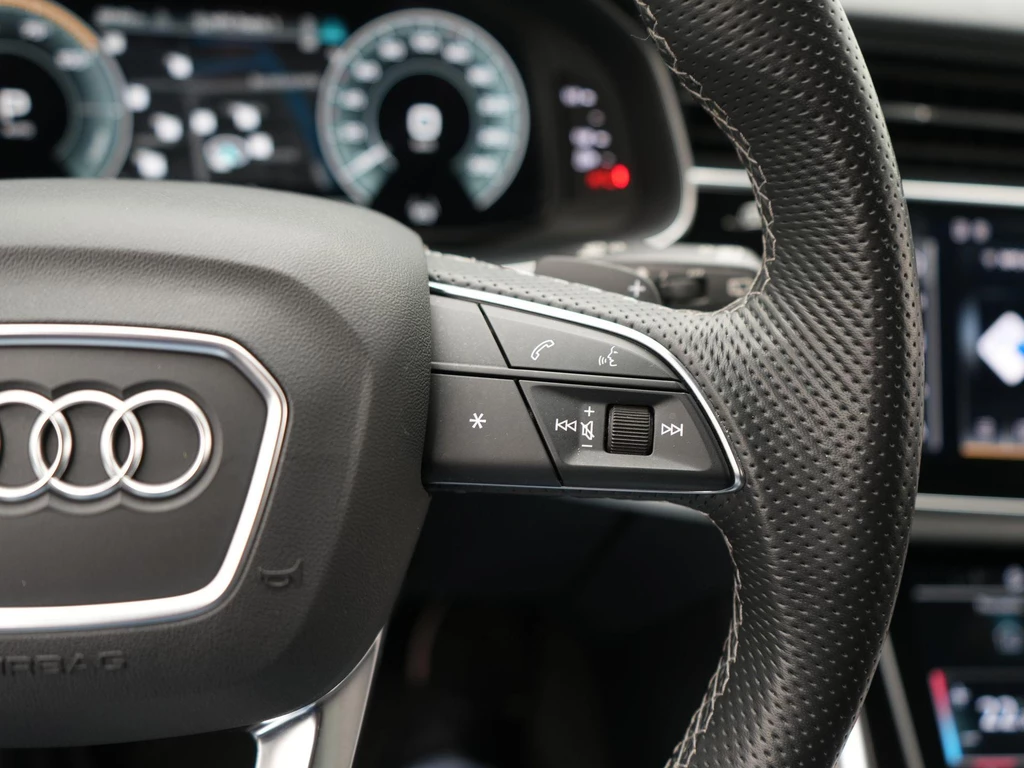 Audi Q7 – foto 18