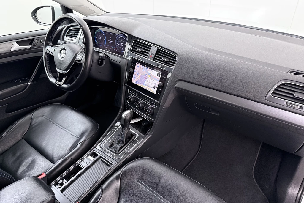 Volkswagen e-Golf – foto 16