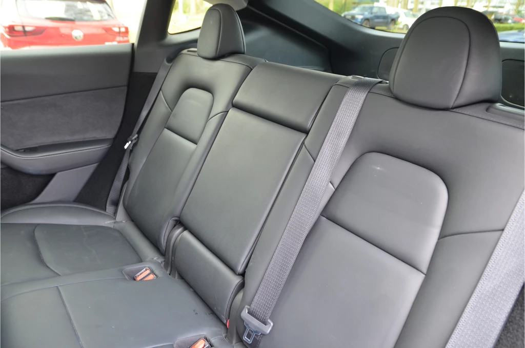 Tesla Model Y – foto 13
