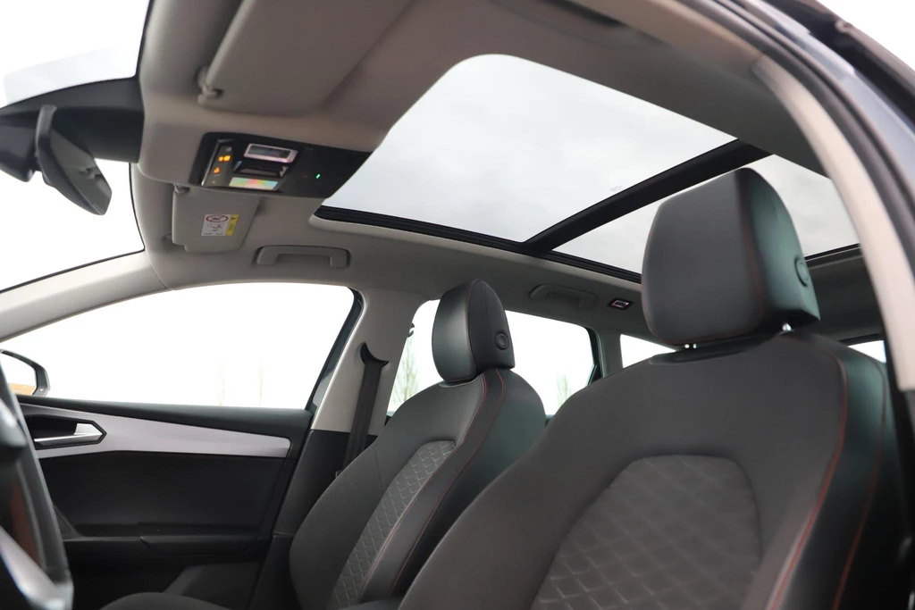 SEAT Leon – foto 8