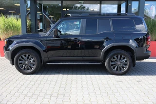 Toyota Land Cruiser – thumbnail 3