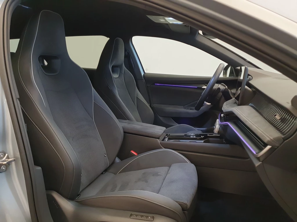 Škoda Superb – foto 8