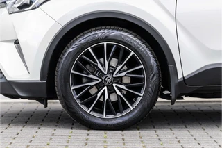 Toyota C-HR – thumbnail 19