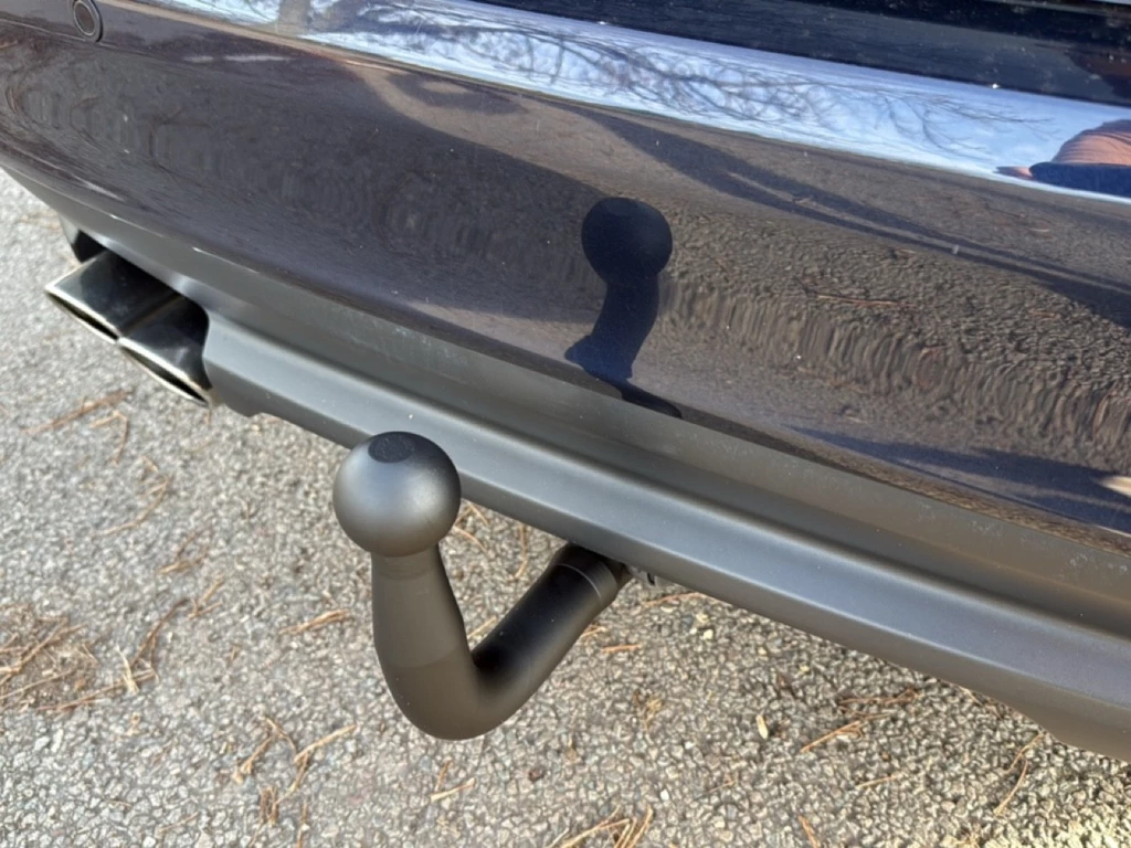 Jaguar XE – foto 19