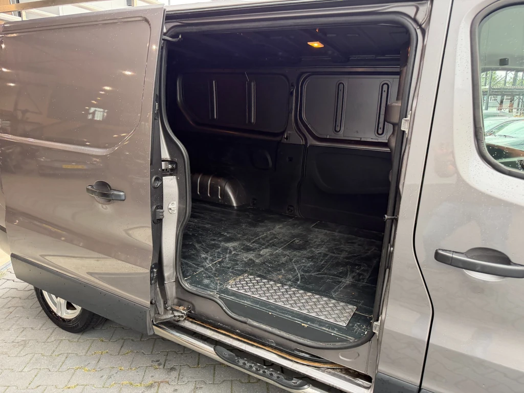 Renault Trafic – foto 10