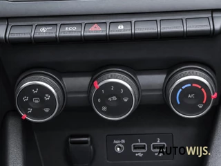 Renault Clio – thumbnail 23