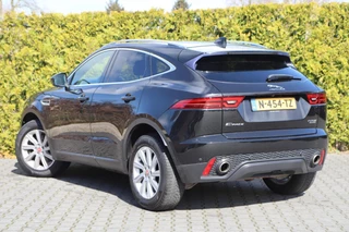 Jaguar E-PACE – thumbnail 2