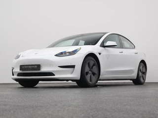 Tesla Model 3 – thumbnail 2
