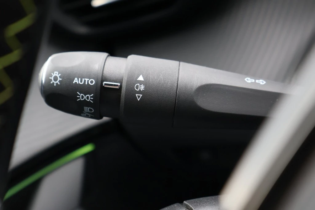 Peugeot 208 – foto 57