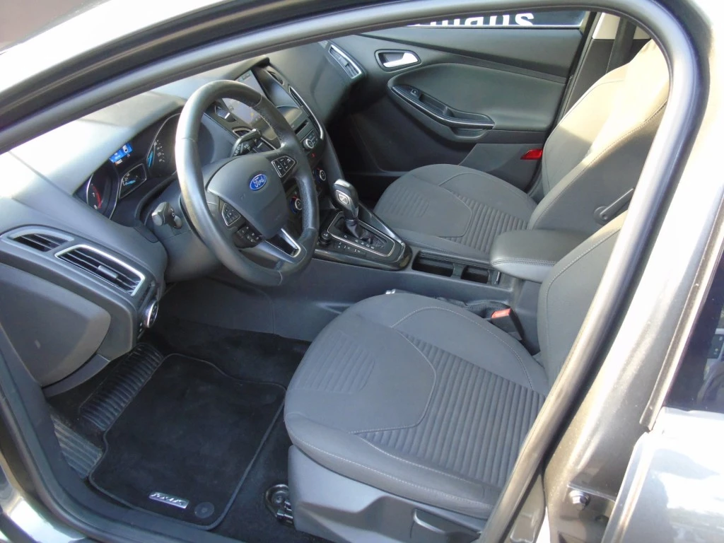 Ford Focus – foto 11