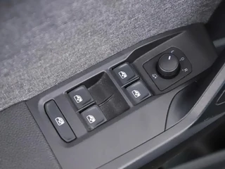 SEAT Arona – thumbnail 76