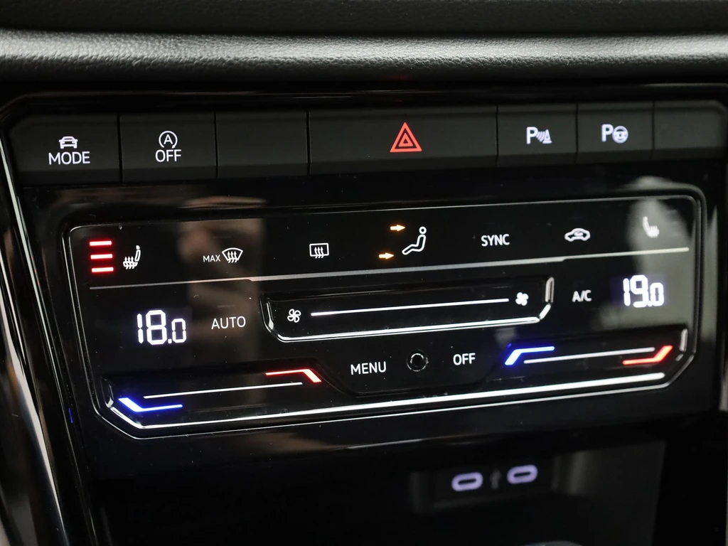 Volkswagen T-Roc – foto 25
