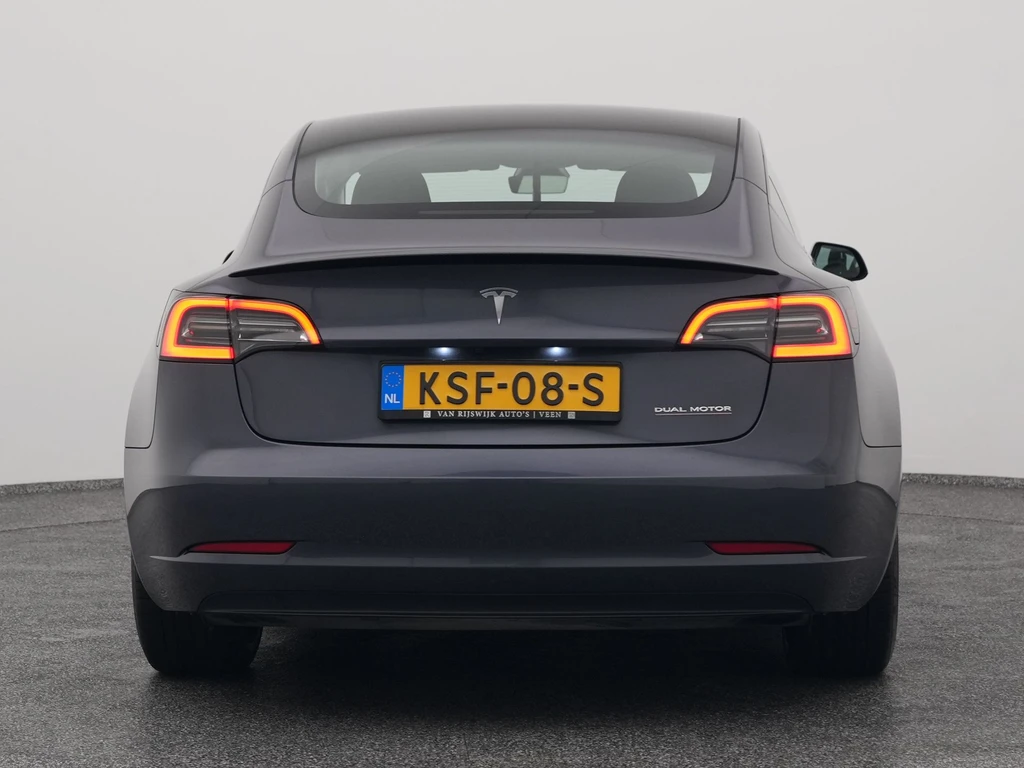 Tesla Model 3 – foto 7