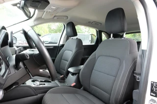Ford Kuga – thumbnail 8