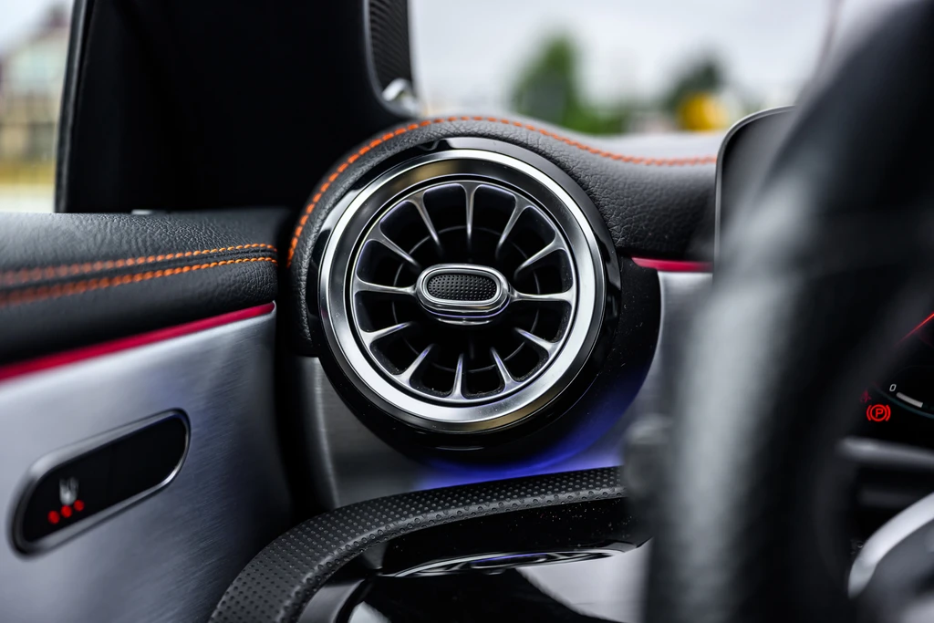 Mercedes-Benz CLA – foto 21