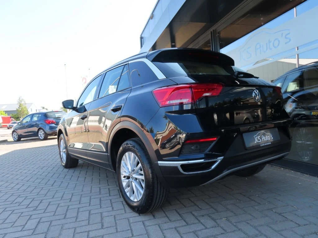 Volkswagen T-Roc – foto 3
