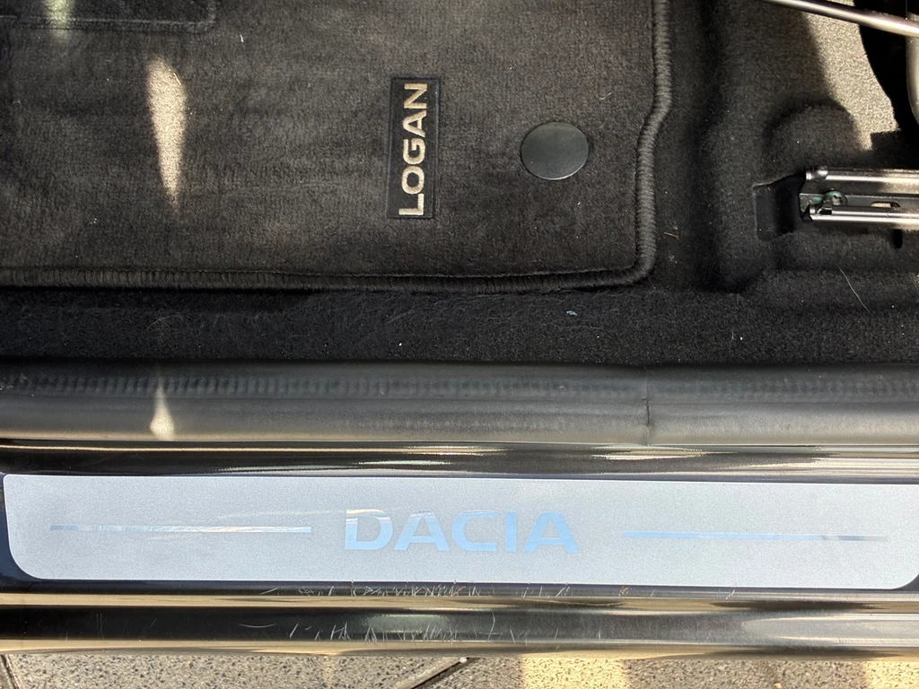 Dacia Logan – foto 23