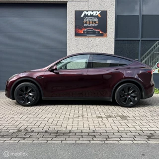 Tesla Model Y – thumbnail 2