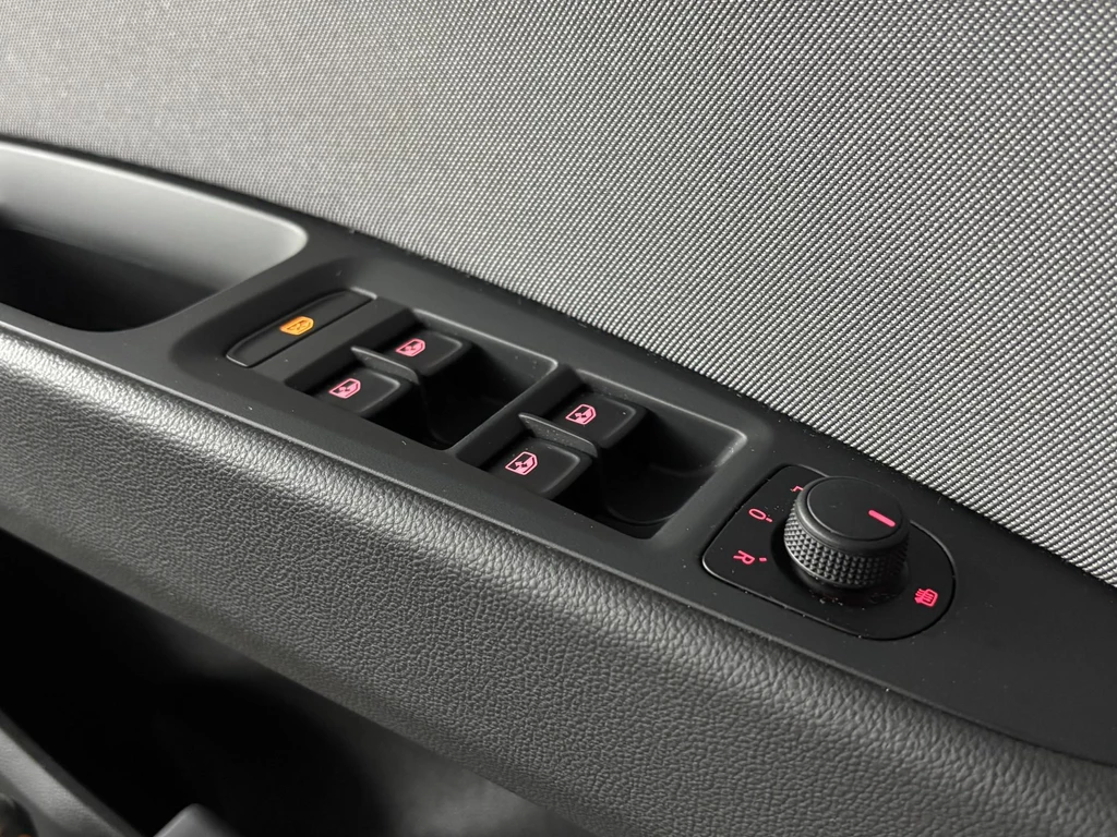 SEAT Leon – foto 14