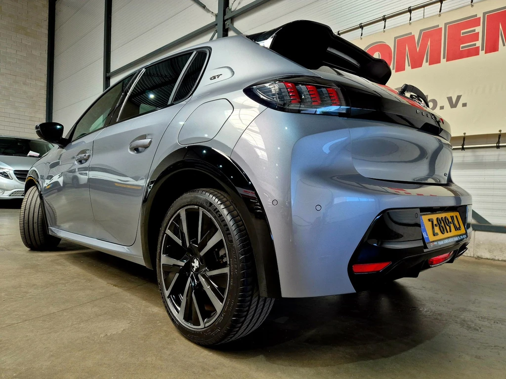 Peugeot 208 – foto 5