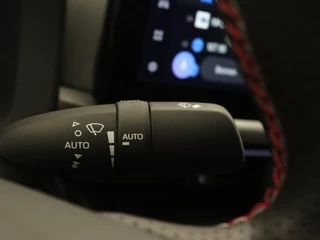 Toyota C-HR – thumbnail 32