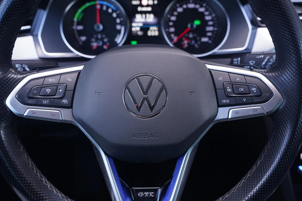 Volkswagen Passat – foto 20