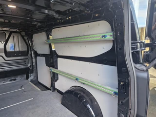 Ford Transit Custom – thumbnail 20