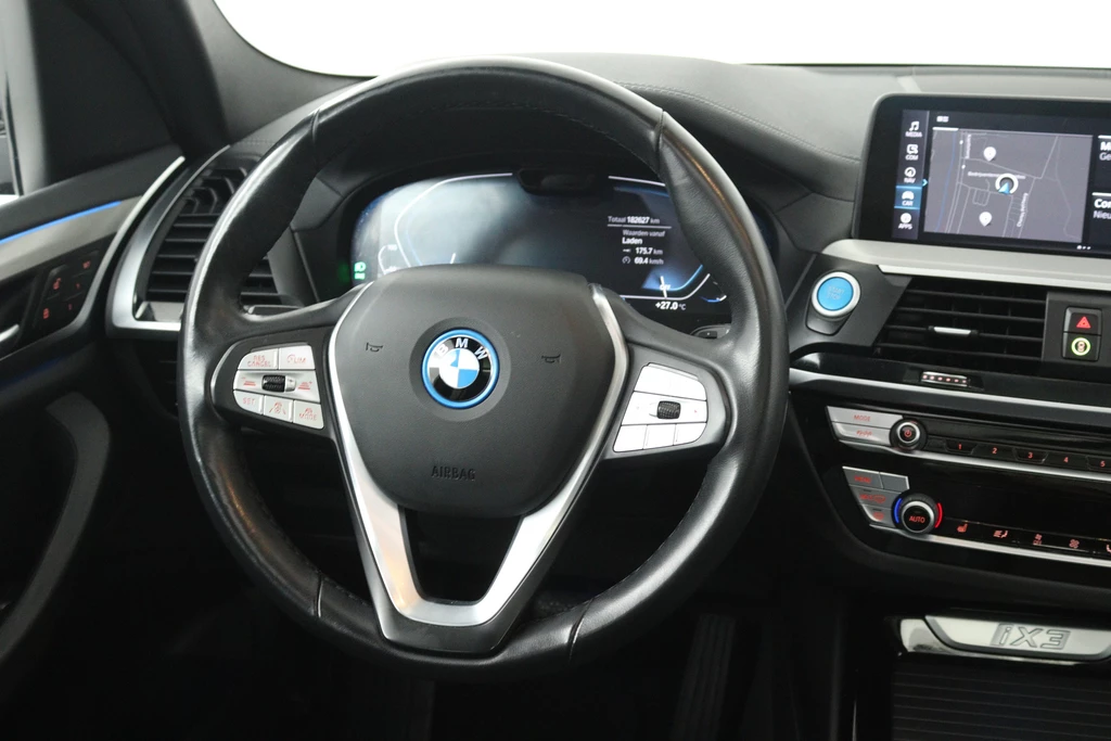 BMW iX3 – foto 10